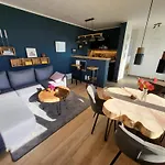 Appartement Sauna, Terrasse, Fernblick & Design - Modern-gemuetliche Am Aremberg