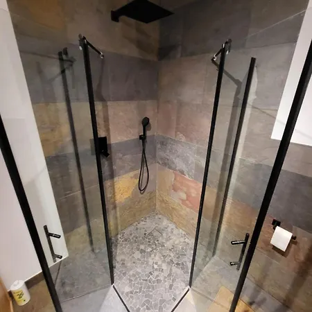 Modern-gemuetliche Mit Sauna Aremberg